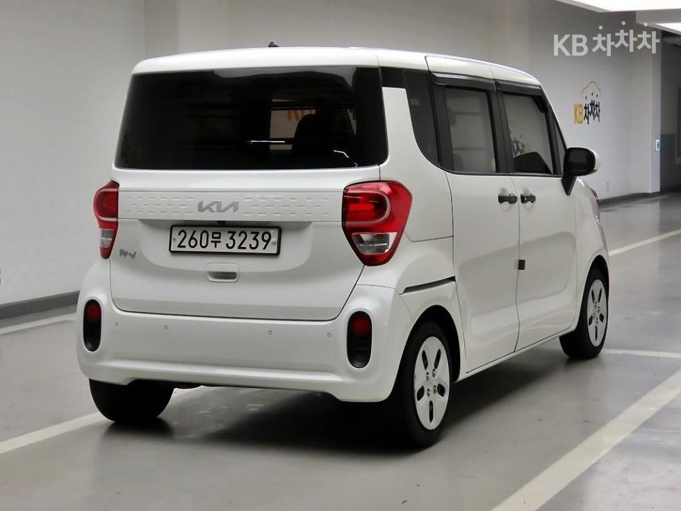 2022 - kia ray