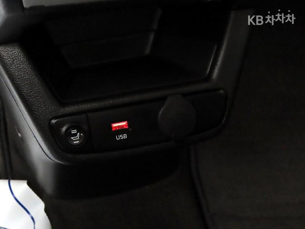 2022 - kia ray