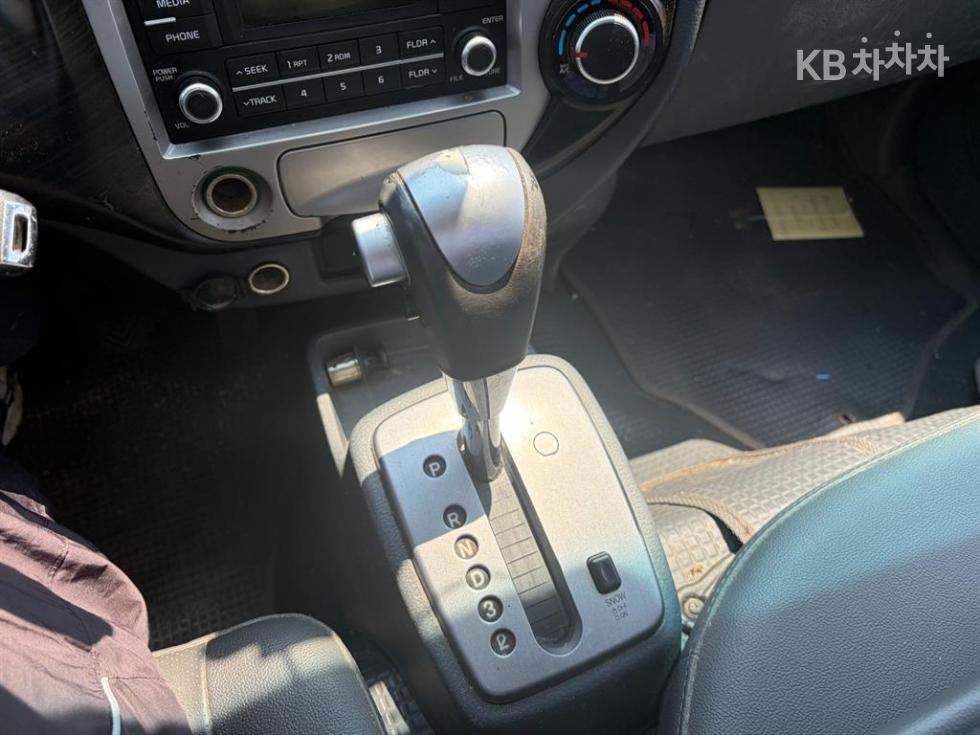 2017 - kia bongo iii