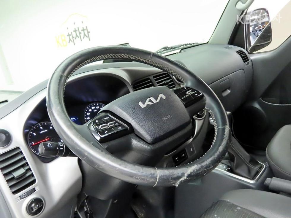 2023 - kia bongo iii