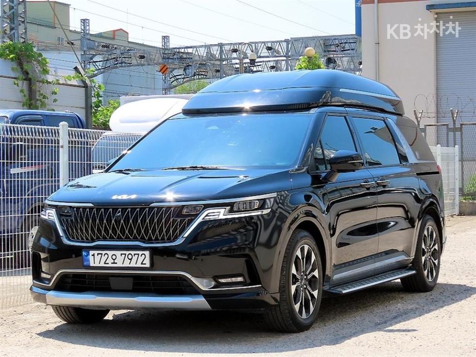 2023 - kia carnival