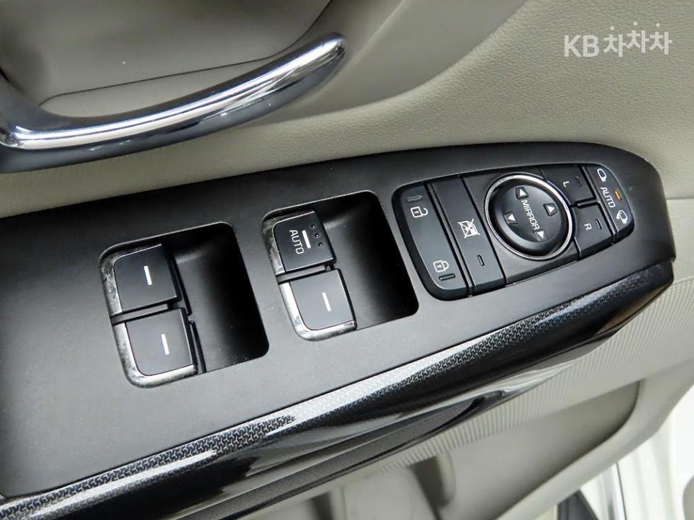2016 - kia carnival