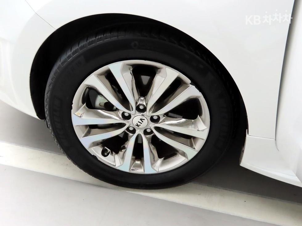 2016 - kia carnival