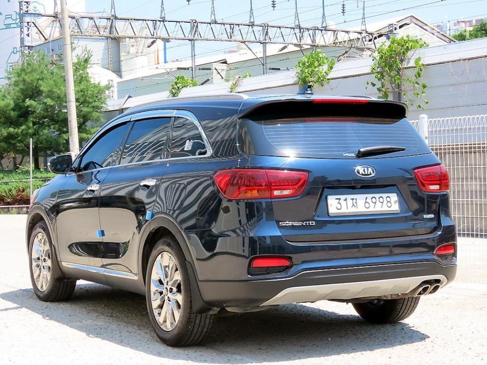 2019 - kia sorento