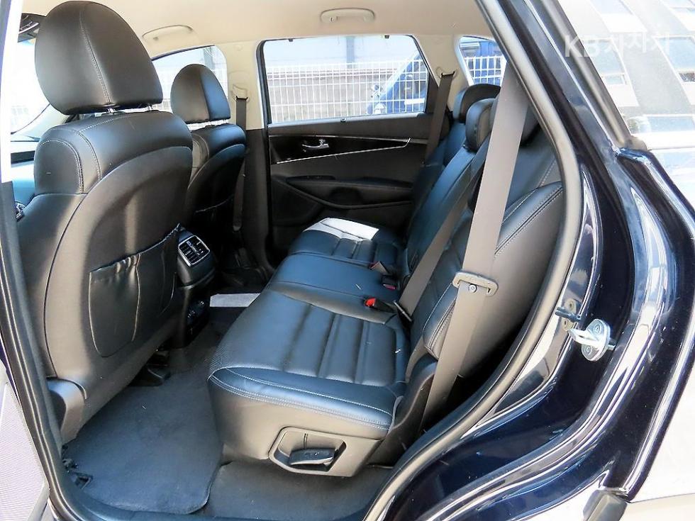 2019 - kia sorento
