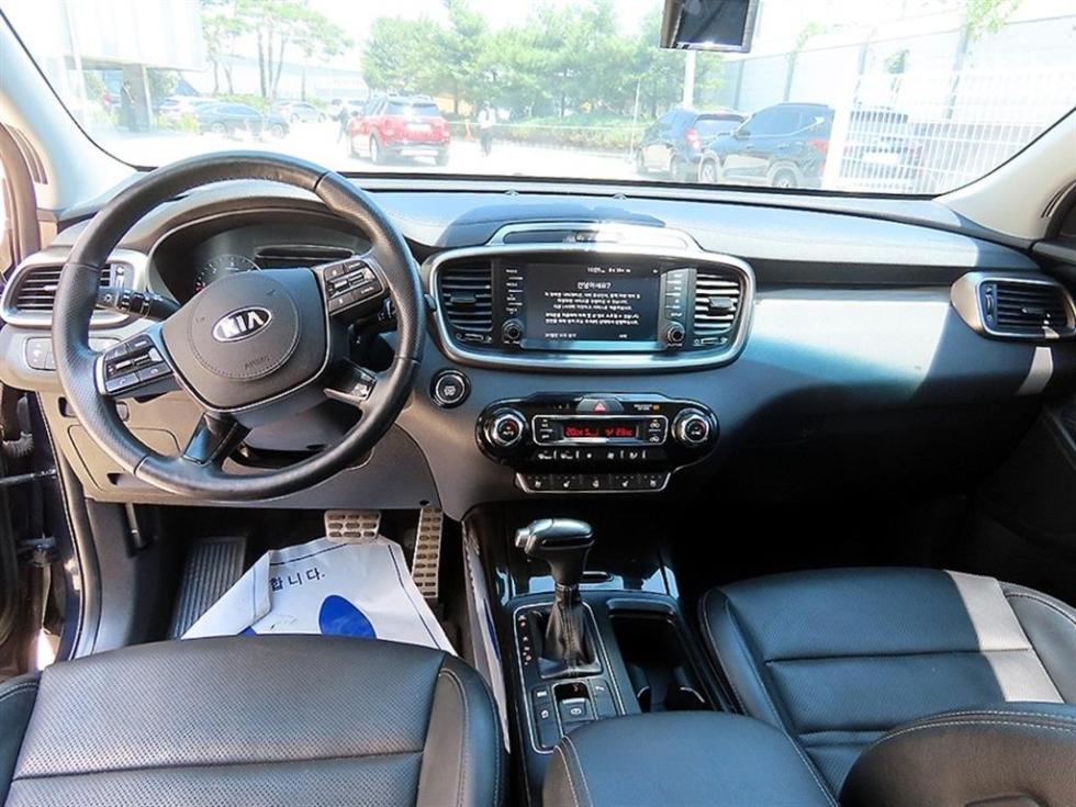 2019 - kia sorento