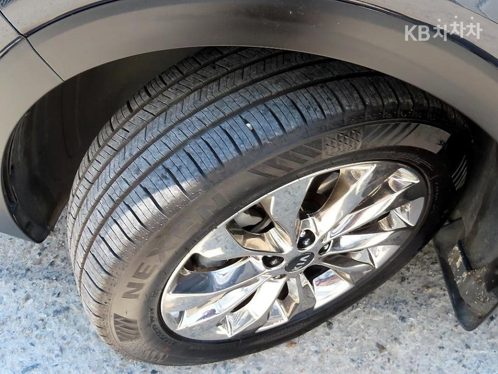 2019 - kia sorento