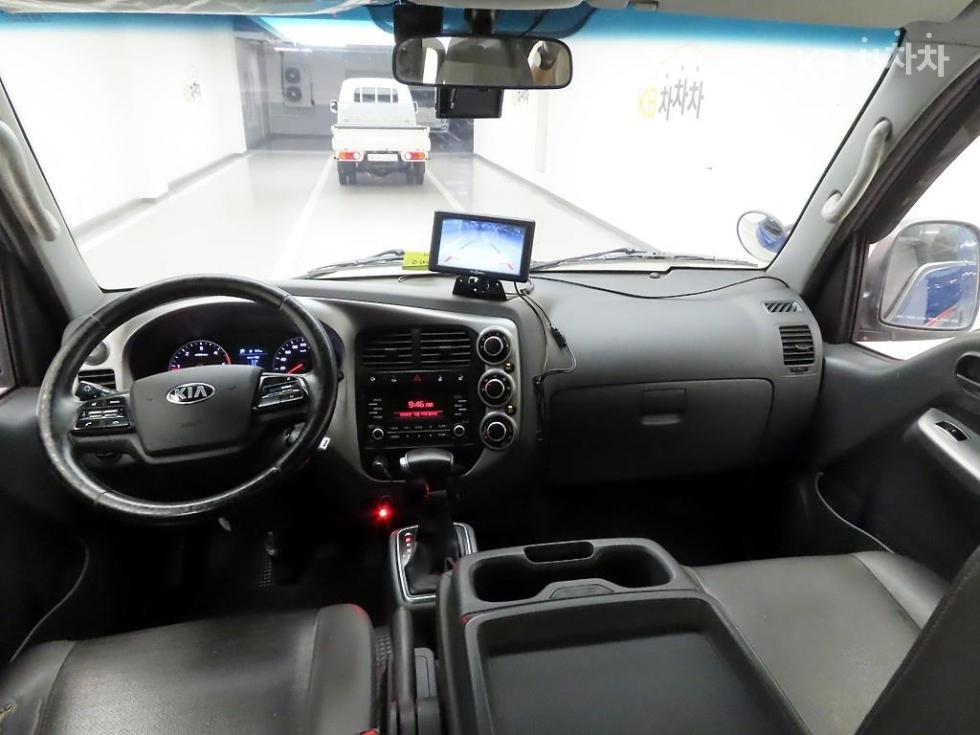 2020 - kia bongo iii
