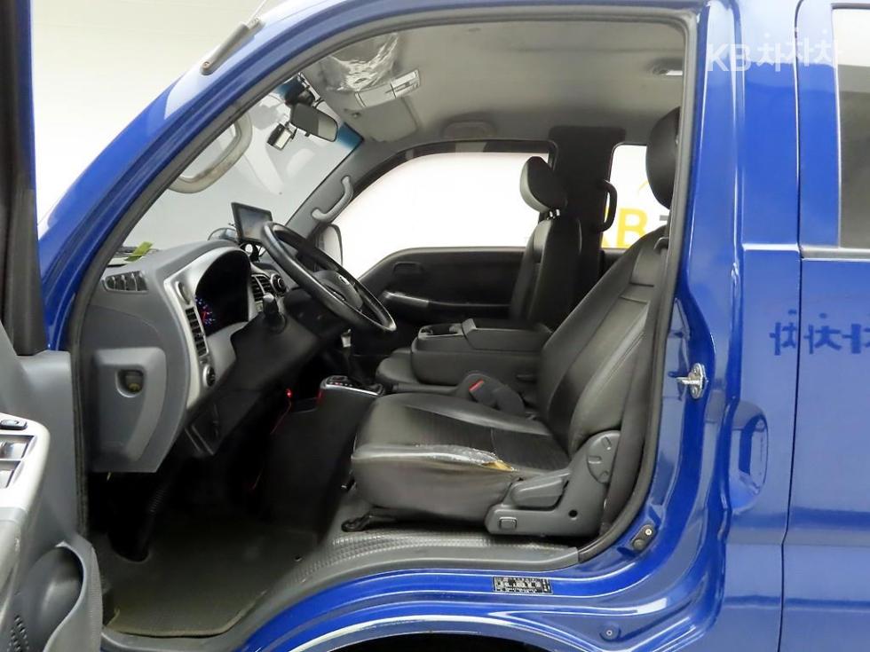 2020 - kia bongo iii
