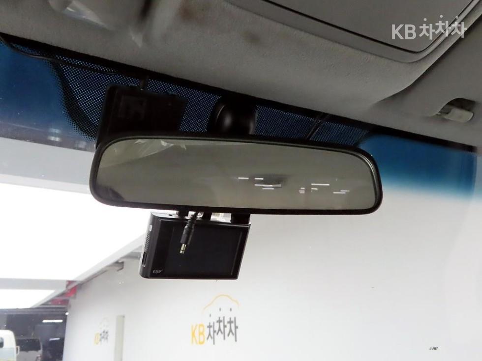 2020 - kia bongo iii