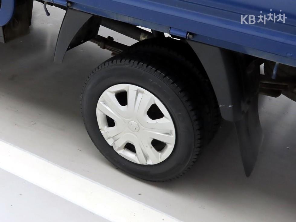 2020 - kia bongo iii