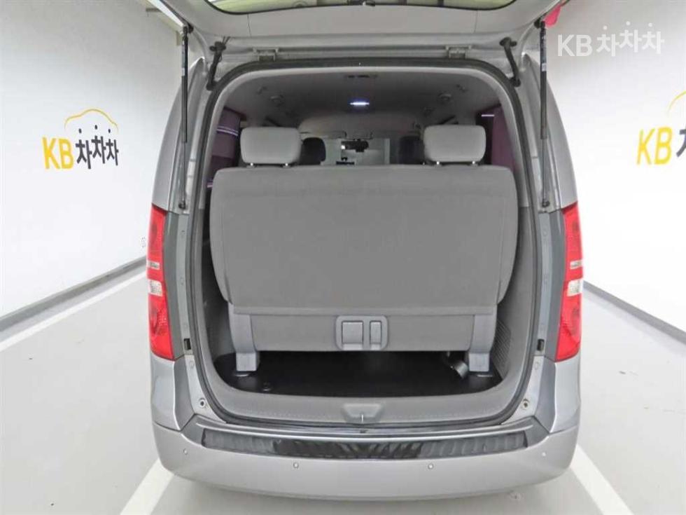 Hyundai Starex — miniaturë 5