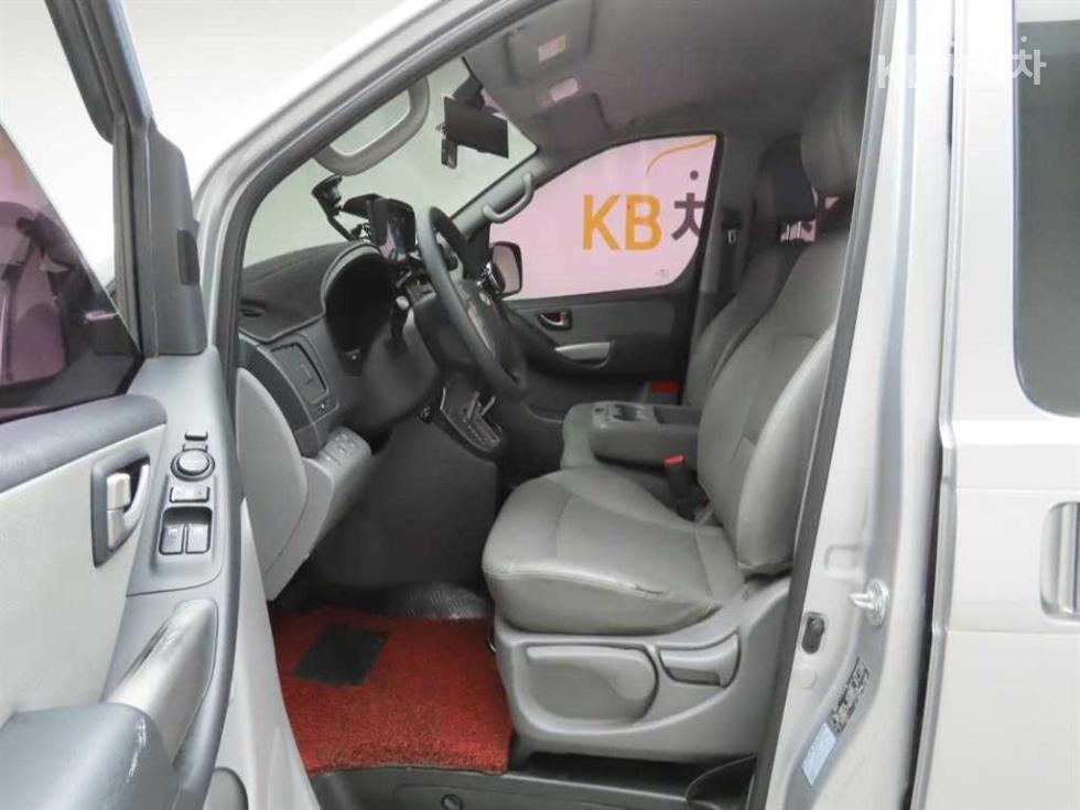 Hyundai Starex — miniaturë 13