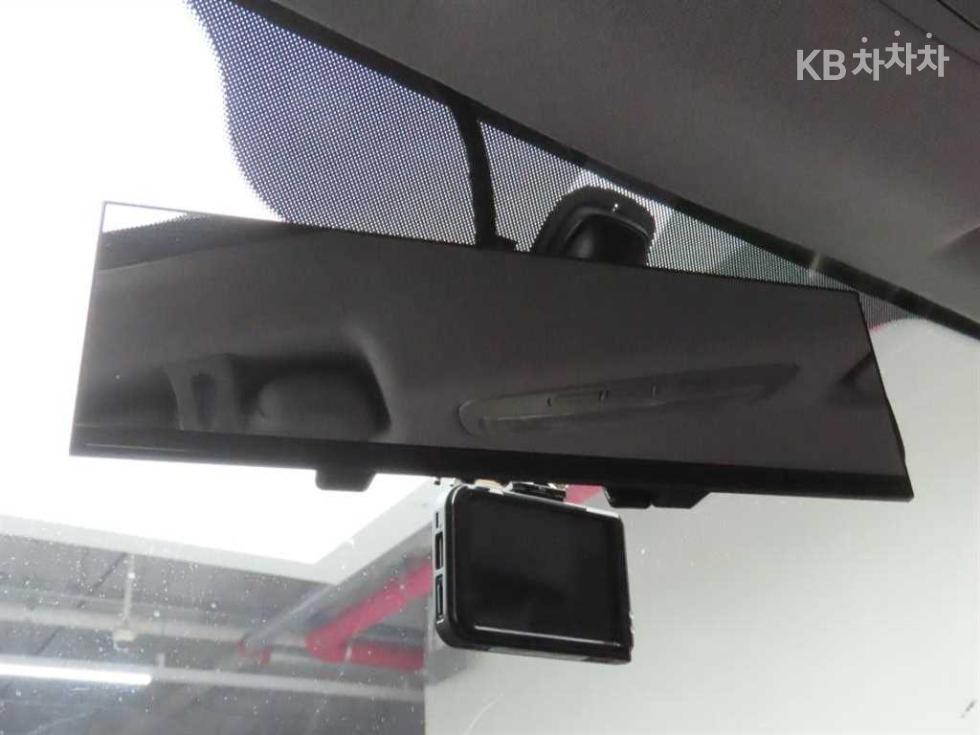 Hyundai Starex — miniaturë 17