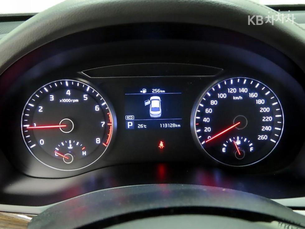 2018 - kia k7
