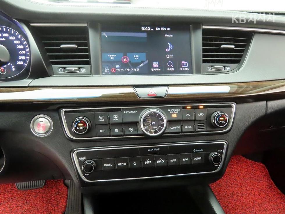 2018 - kia k7