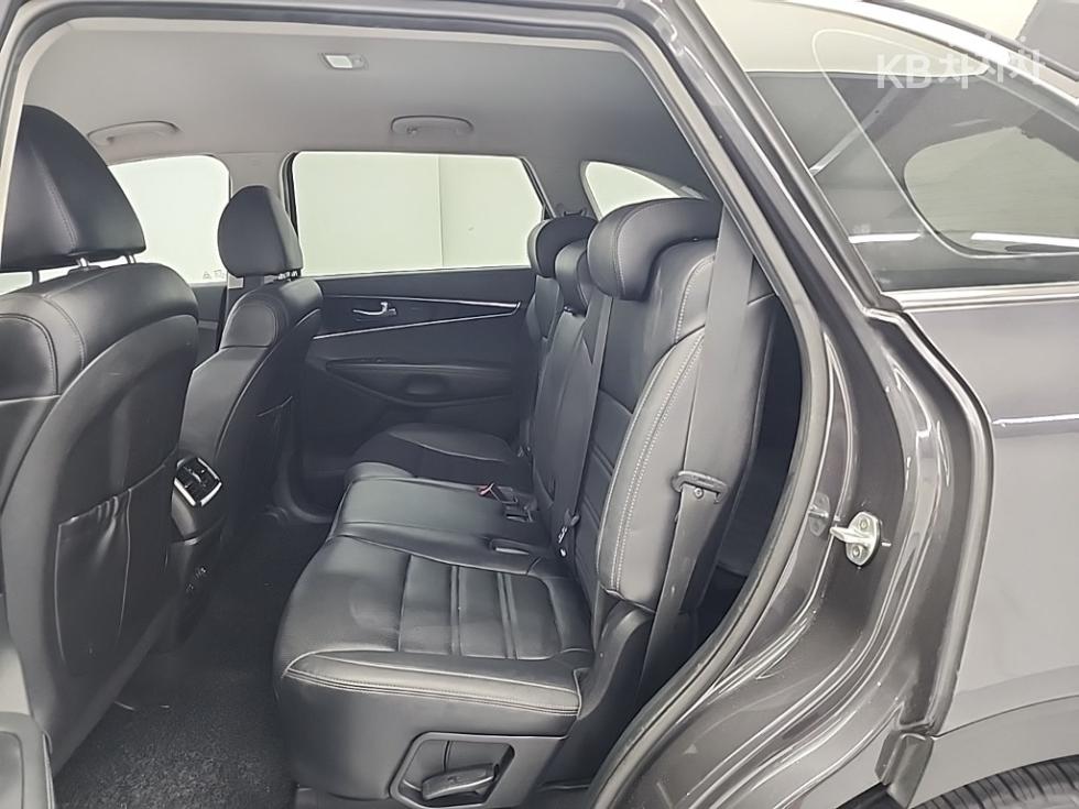 2018 - kia sorento