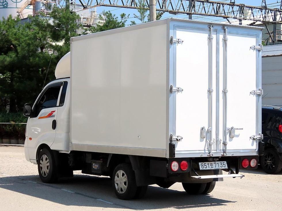 2019 - kia bongo iii