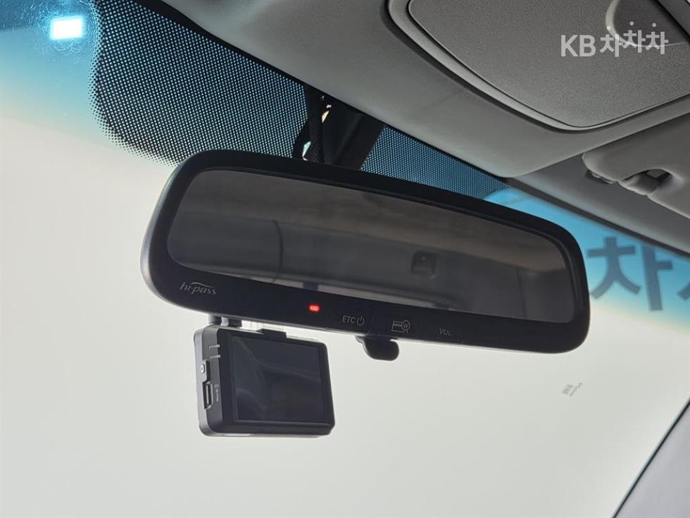 2011 - kia bongo iii