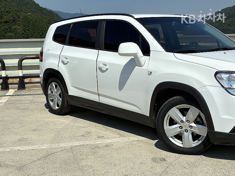 Chevrolet Orlando — miniaturë 2