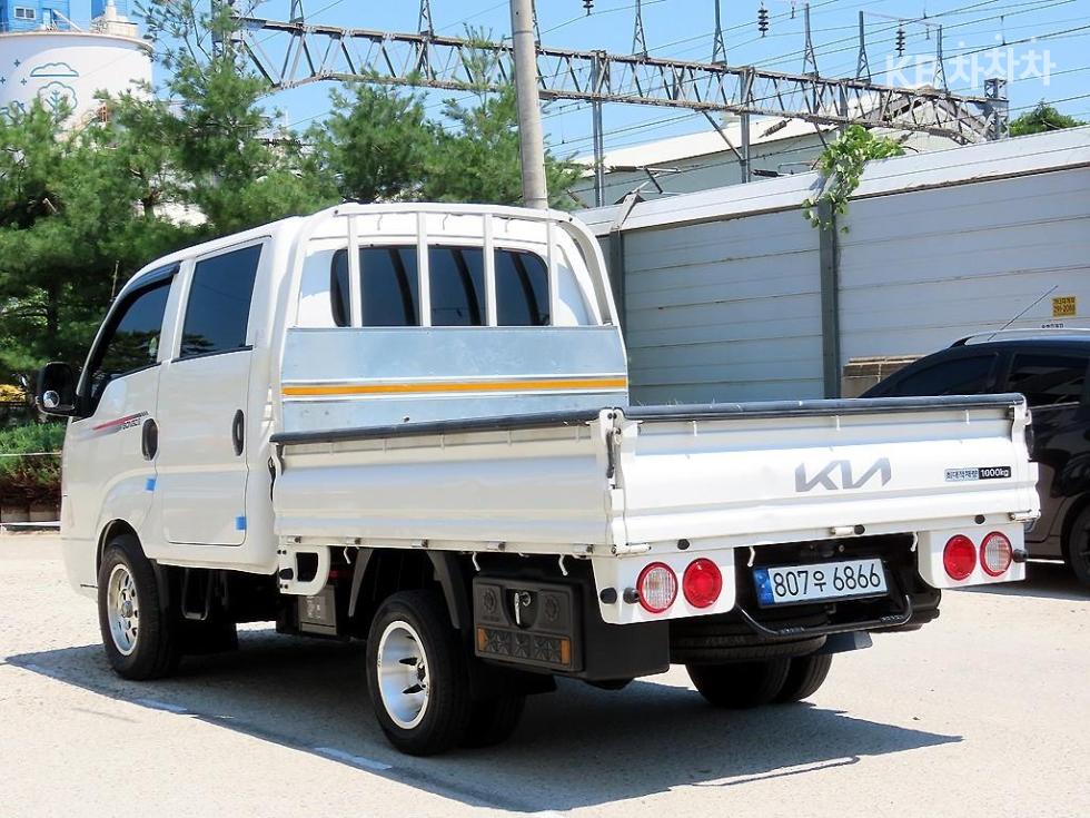 2022 - kia bongo iii