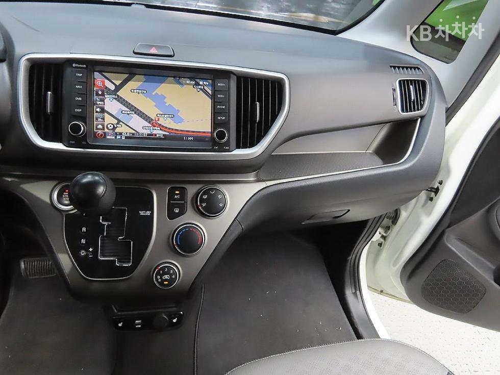 2020 - kia ray