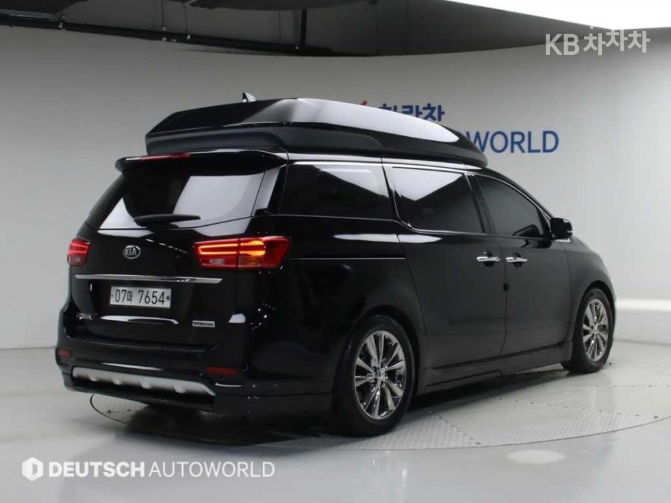 2019 - kia carnival