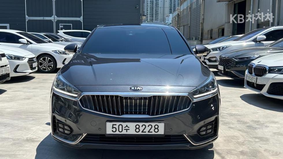 2019 - kia k7