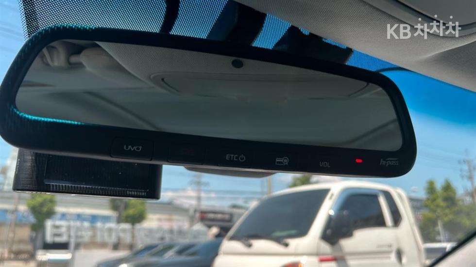2019 - kia k7