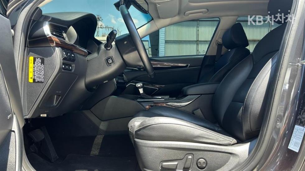 2019 - kia k7