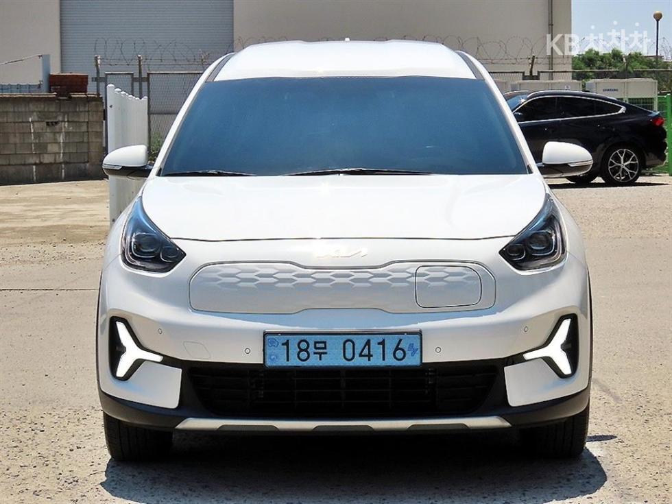 2023 Kia Niro EV air