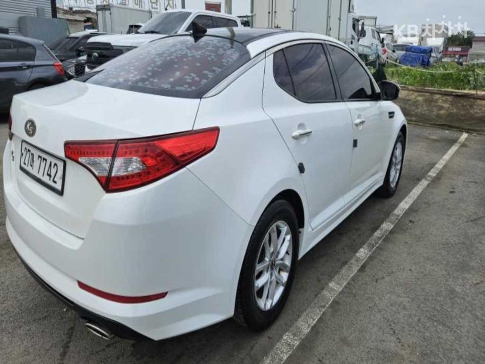 2011 - kia k5