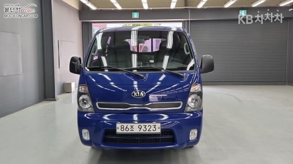 2016 - kia bongo iii