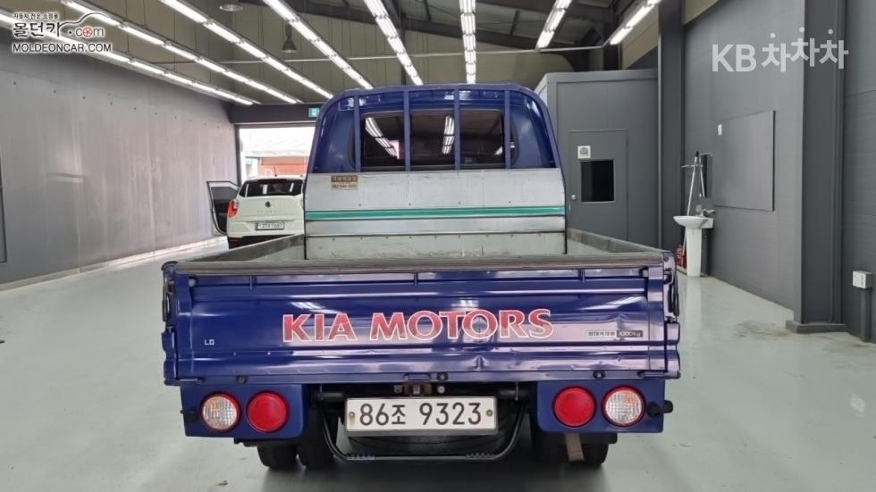 2016 - kia bongo iii