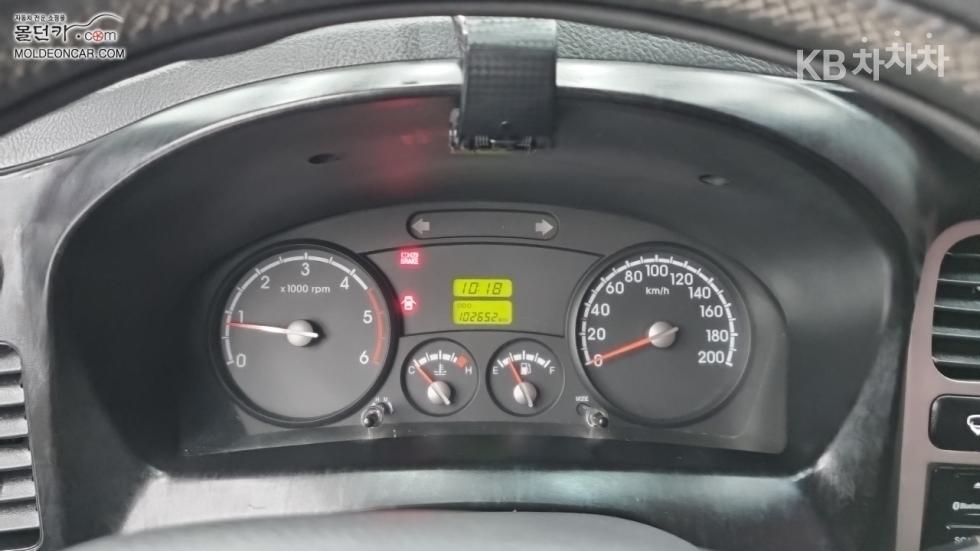 2016 - kia bongo iii