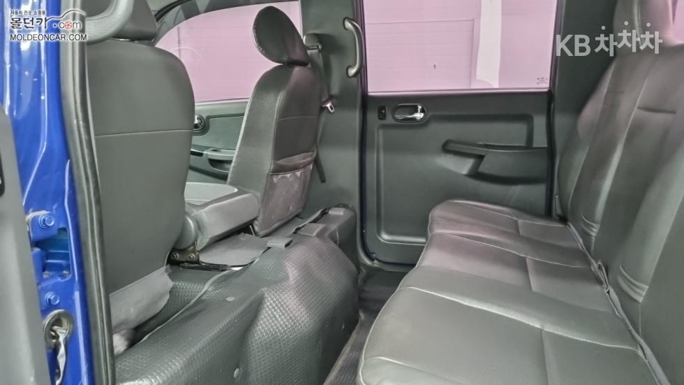 2016 - kia bongo iii
