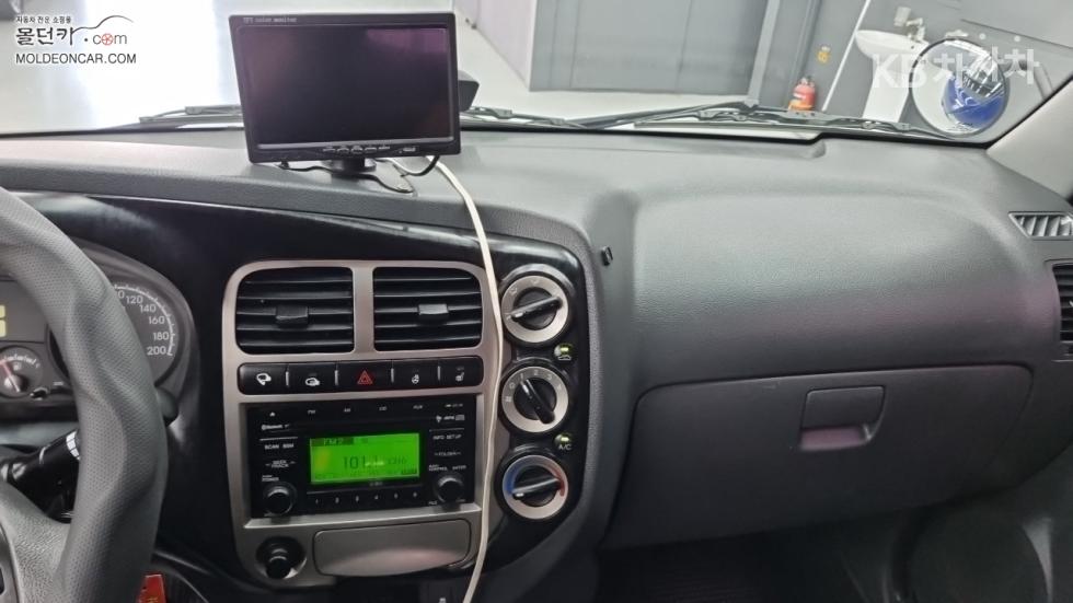 2016 - kia bongo iii
