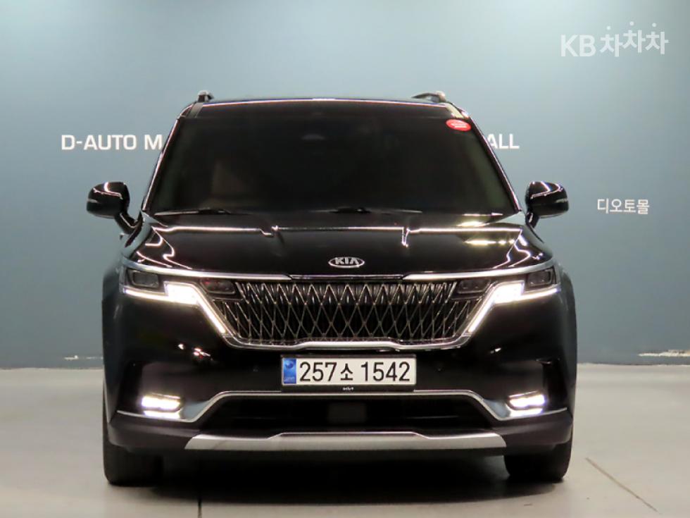 2021 - kia carnival