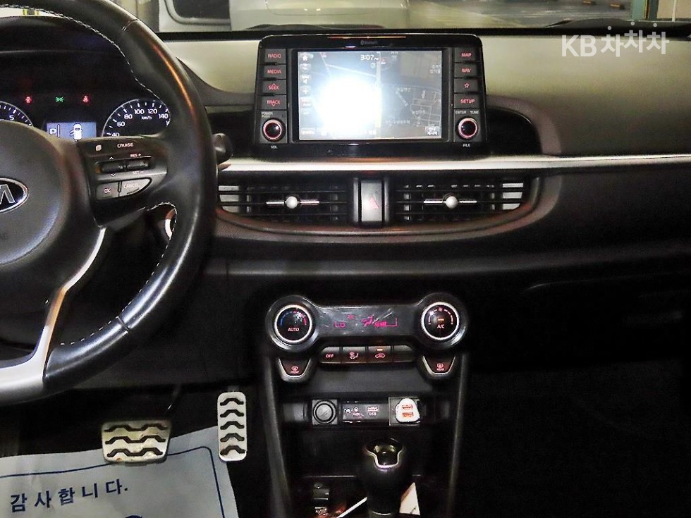 2017 - kia morning (ja)