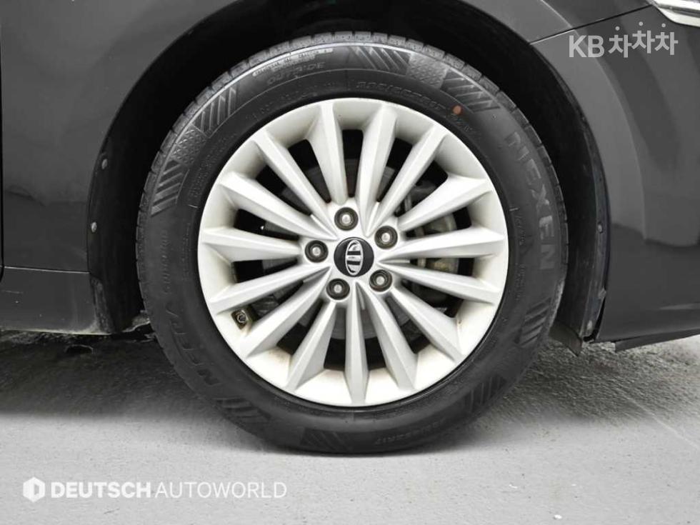 2016 - kia k7