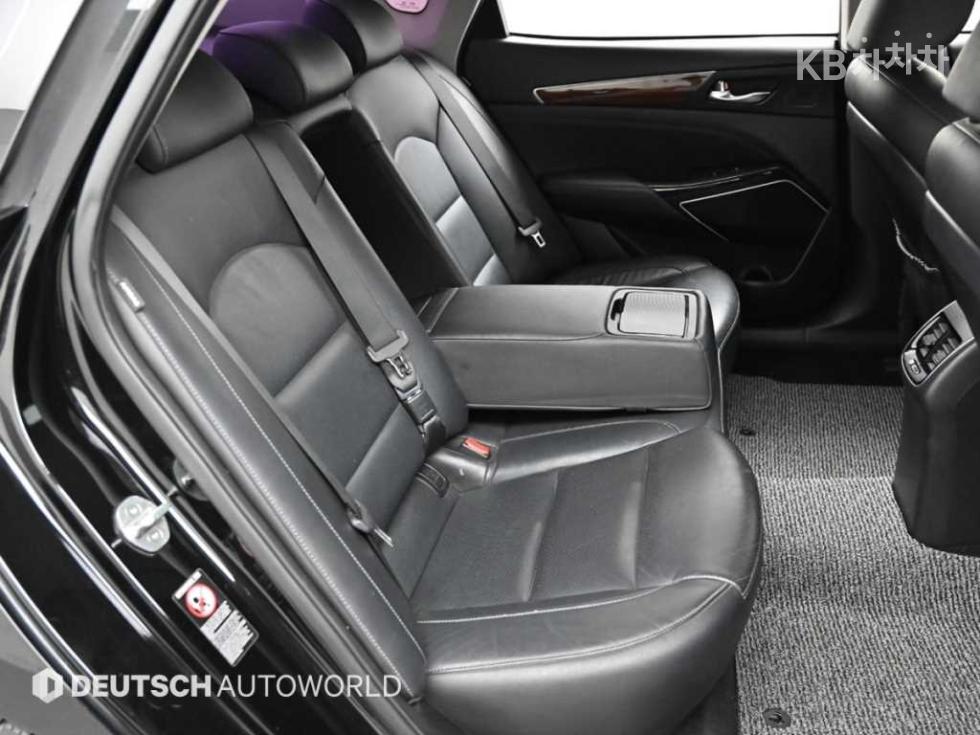 2016 - kia k7