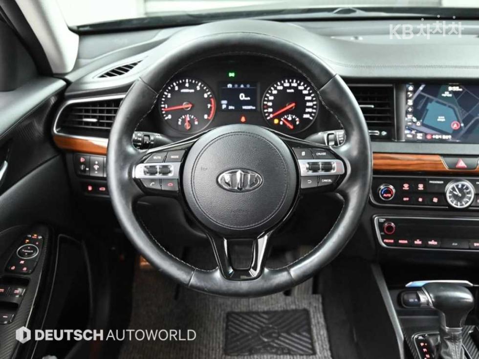 2016 - kia k7