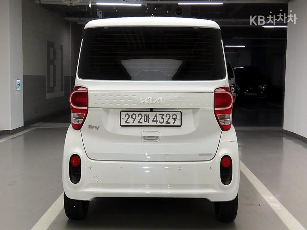 2022 - kia ray