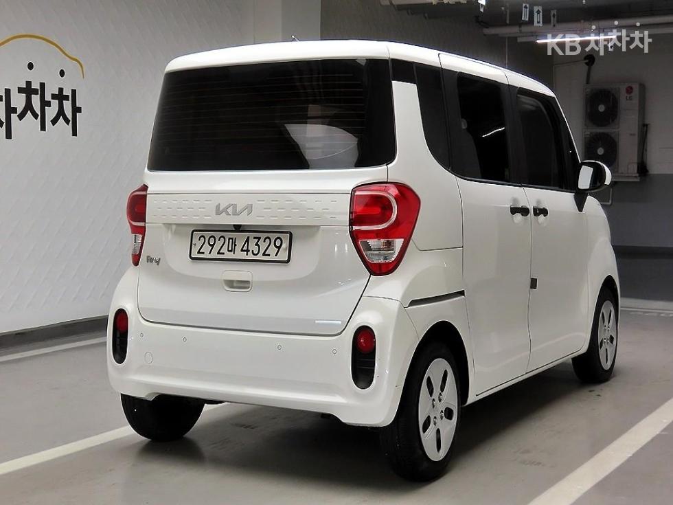 2022 - kia ray