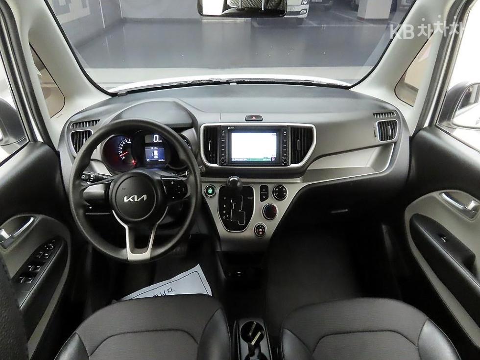 2022 - kia ray