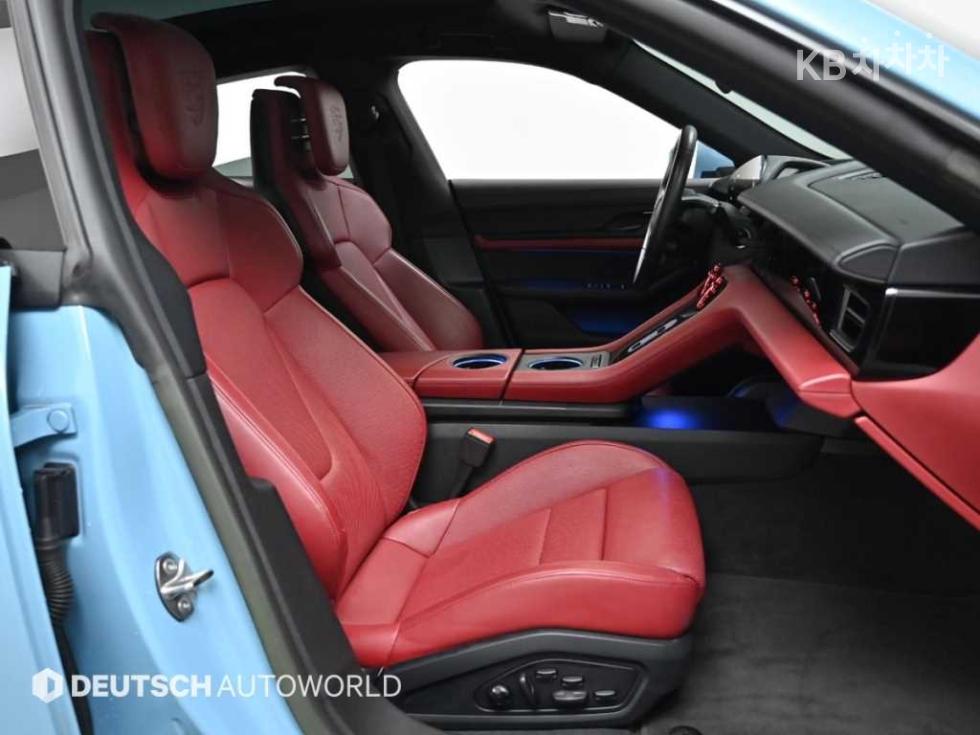 2023 - porsche taycan