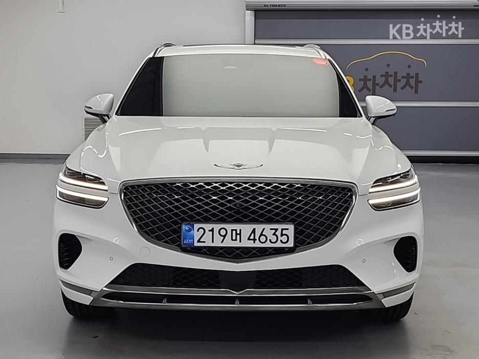 2022 Genesis GV70 photo