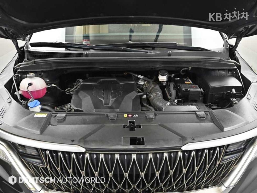 2023 - kia carnival