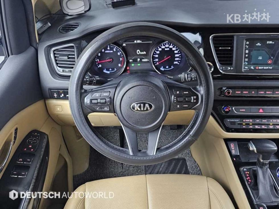 2019 - kia carnival