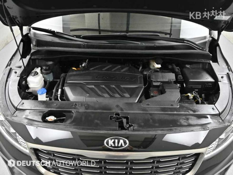 2020 - kia carnival
